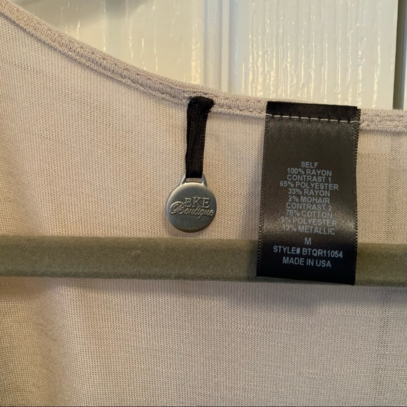 BKE Boutique Asymmetrical Top - Picture 2 of 5